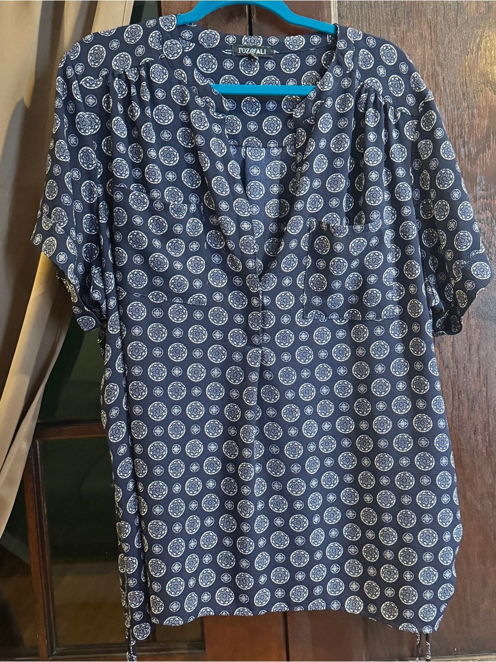 Roz & Ali Navy and White Printed Short Sleeve Blouse